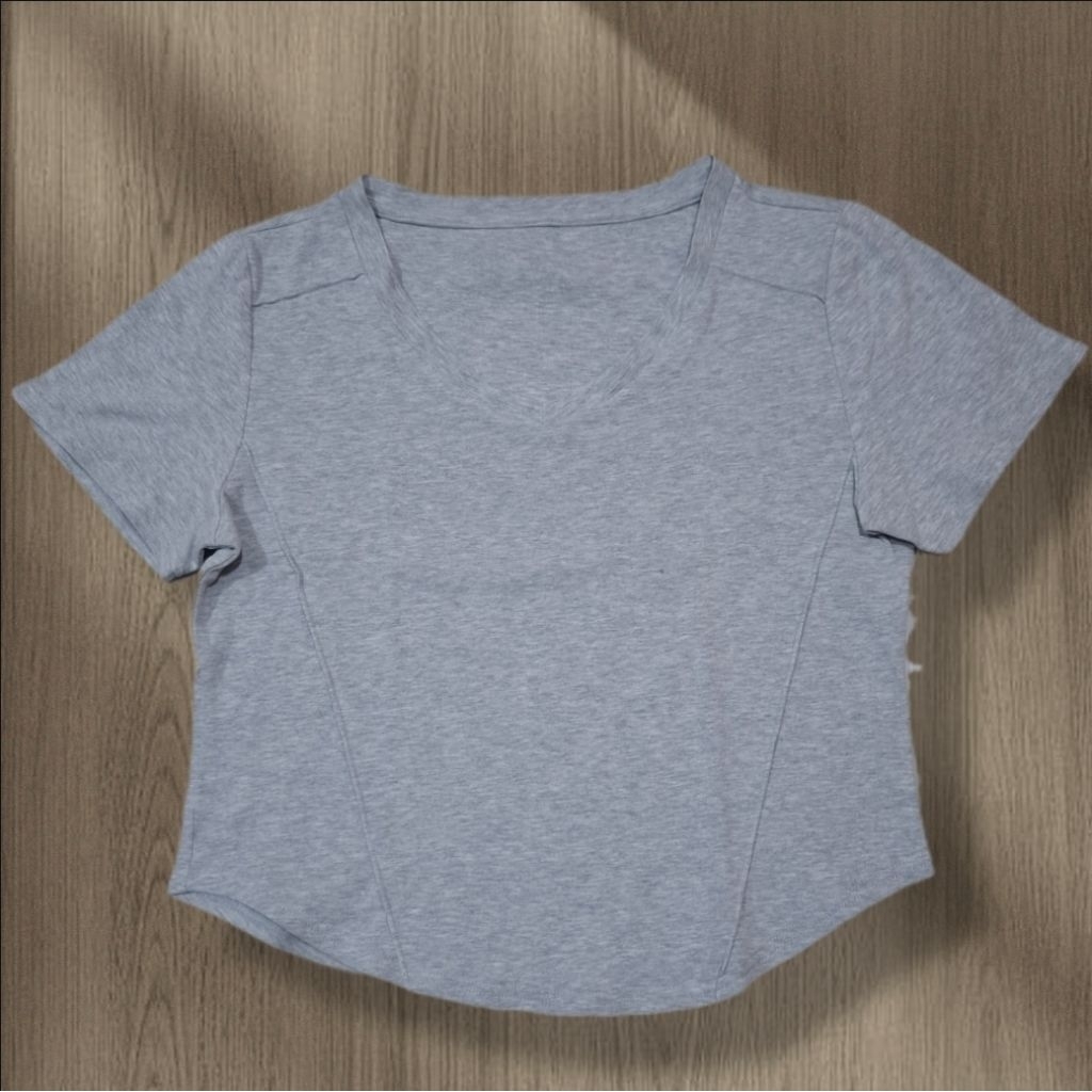KAOS WANITA KERAH V