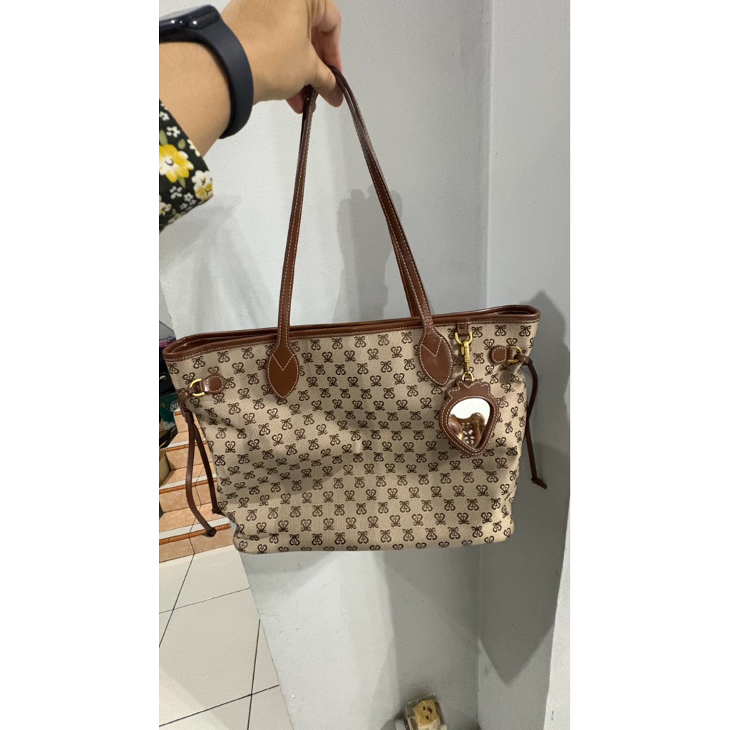 staccato bag (preloved)