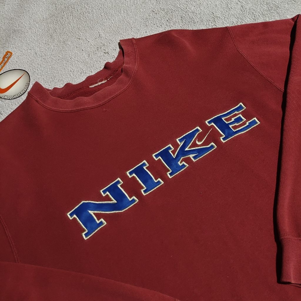 Crewneck Nike Maroon Spellout vintage 90s