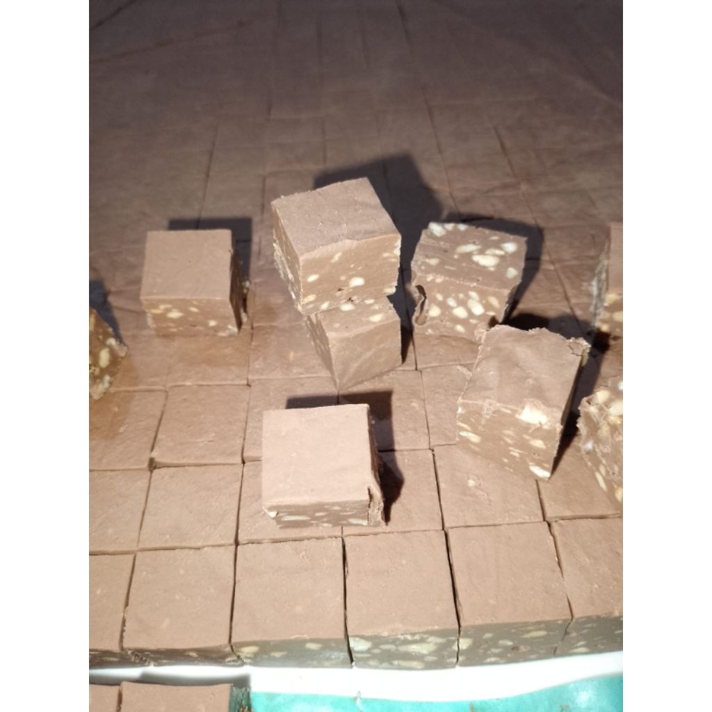 Coklat patahan silverqueen