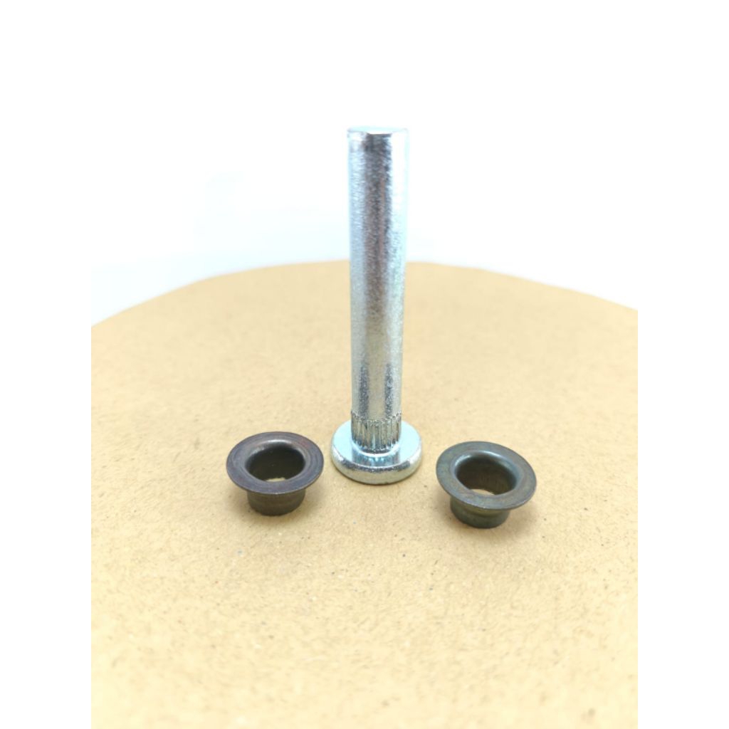 Pen Dan Bos Engsel Pintu Belakang Daihatsu Taft GT F70 Pin With Bushing Rear Door Hinge Daihatsu Taf
