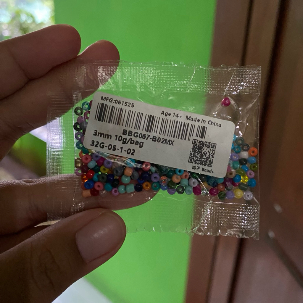 Manik Payet Pasir Bahan Kerajinan Gelang Kalung dan Meronce Manik Kaca Czech Transparan Warna Dalam 