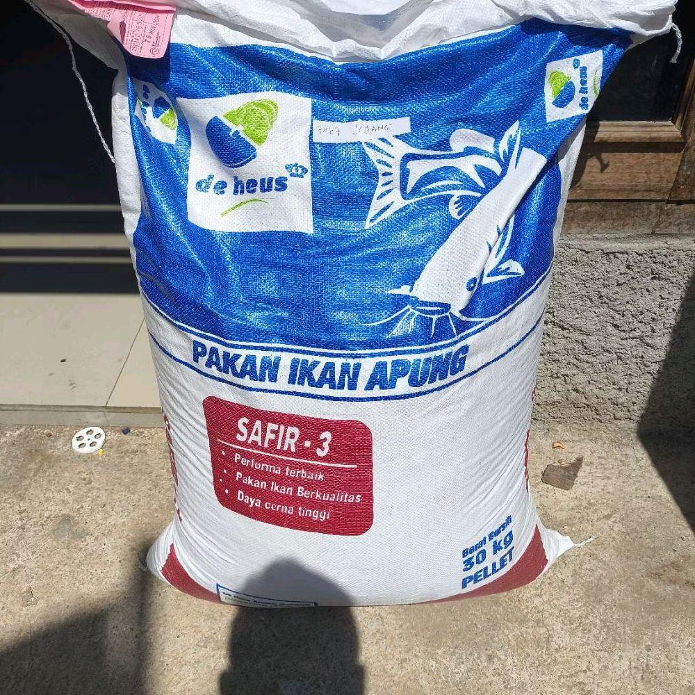 PELET PAKAN IKAN SAFIR 2/3 30KG PELET IKAN BERPROTEIN TINGGI LELE NILA GURAME PATIN