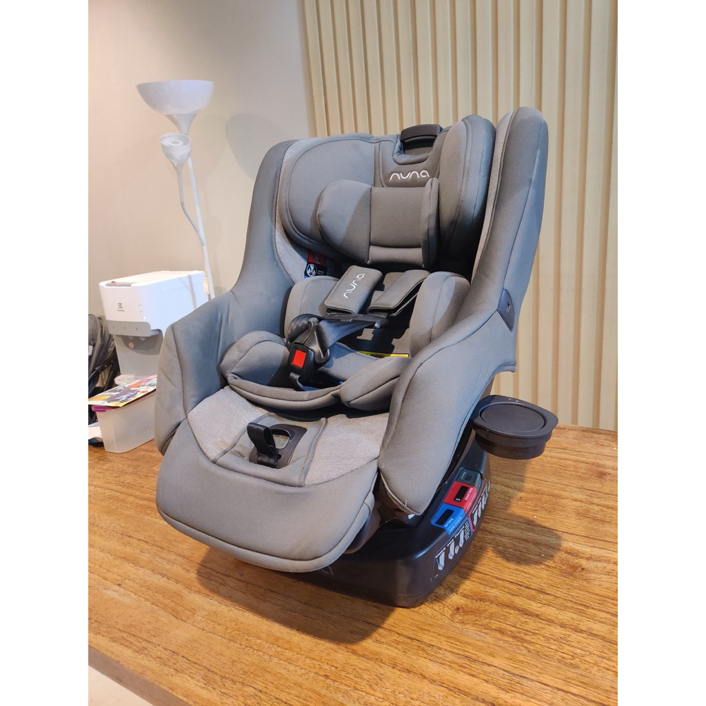 PRELOVED NUNA RAVA CAR SEAT