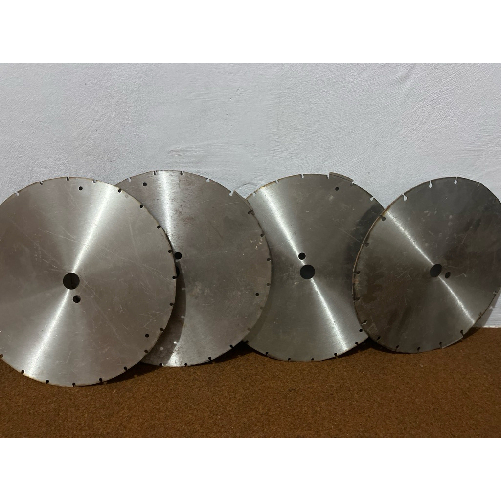 gergaji batu bekas bahan pande