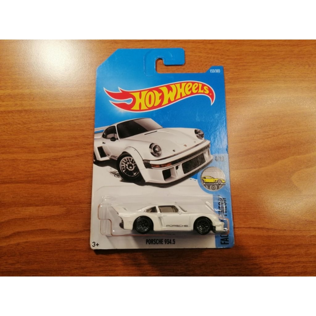 Hot Wheels Porsche 934.5