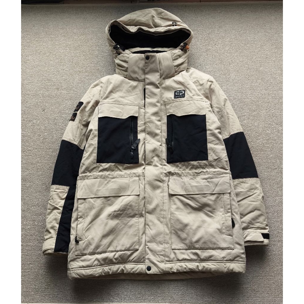 CENTER POLE DOWN GELEMBUNG WATERPROOF PARKA JACKET SZ L