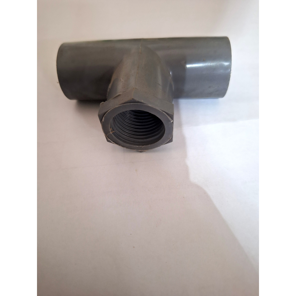 TEE DRAT DALAM PIPA PVC 1/2 T DRAT DALAM PIPA SAMBUNGAN