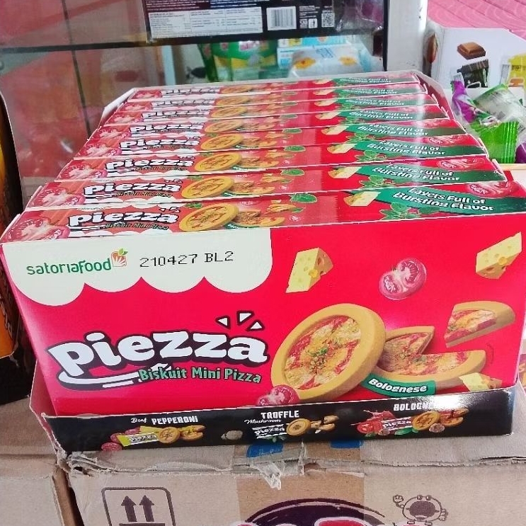 BISKUIT MINI PIZZA 8 BOX/4PCS ISI 32pcs