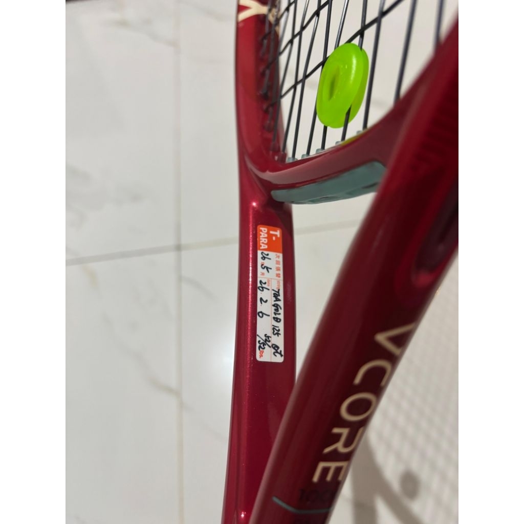 Raket Tennis Yonex Vcore 2026