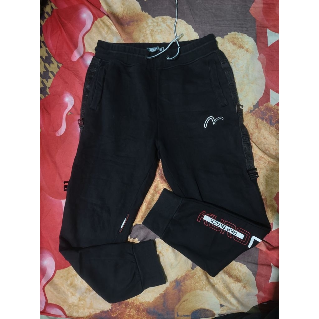 celana joger evisuKuro hitam pekat size 28/29/30/31