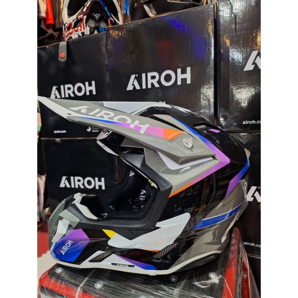 HELM TRAIL HELM TRABAS AIROH