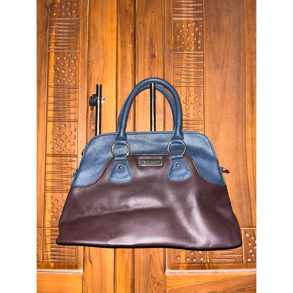 Sophie Martin Warna Coklat Hand Bag Tas Jinjing Size Medium Preloved Basic Style Wanita