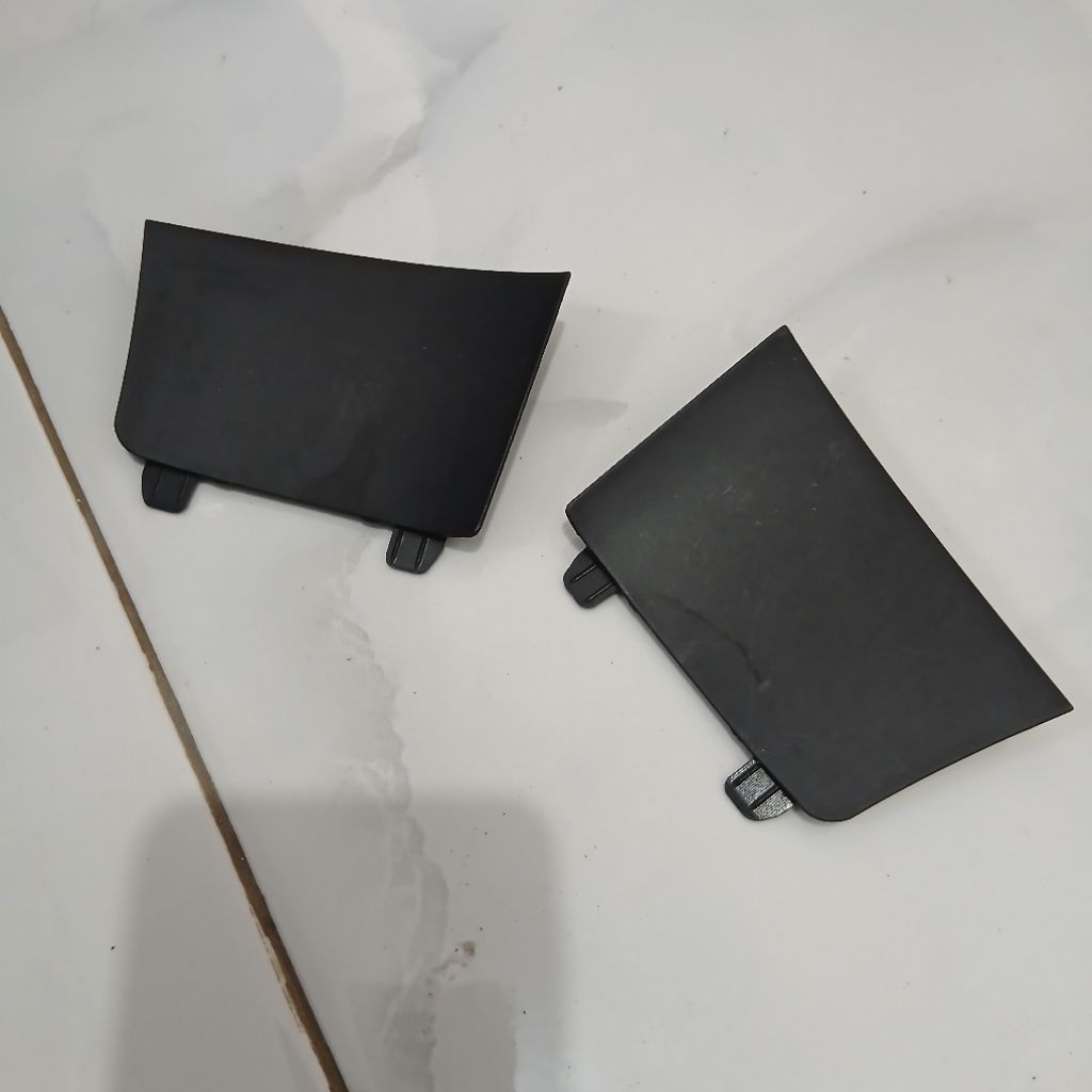 Cover tutup arm rest tengah innova reborn