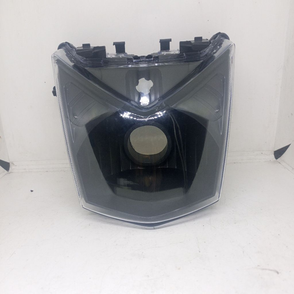 CUSTOM REFLEKTOR LAMPU DEPAN BEAT FI BEAT 2013-2015 BAHAN LAMPU SOKET H4