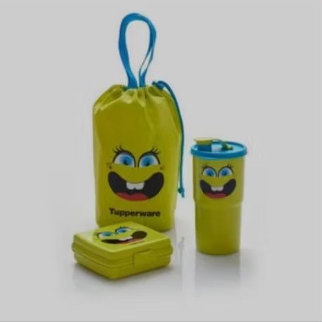 Tempat makan set tupperware