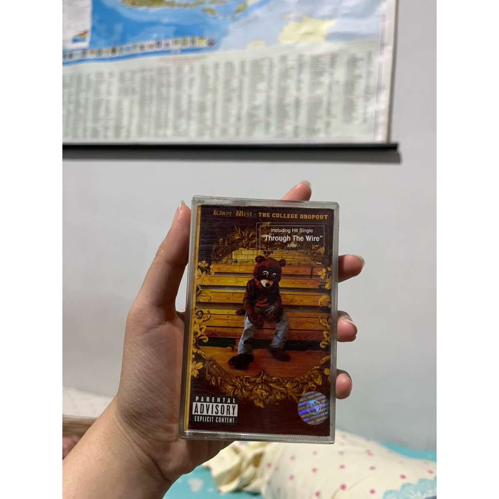 THE COLLEGE DROPOUT KANYE WEST CASSETTE TAPE