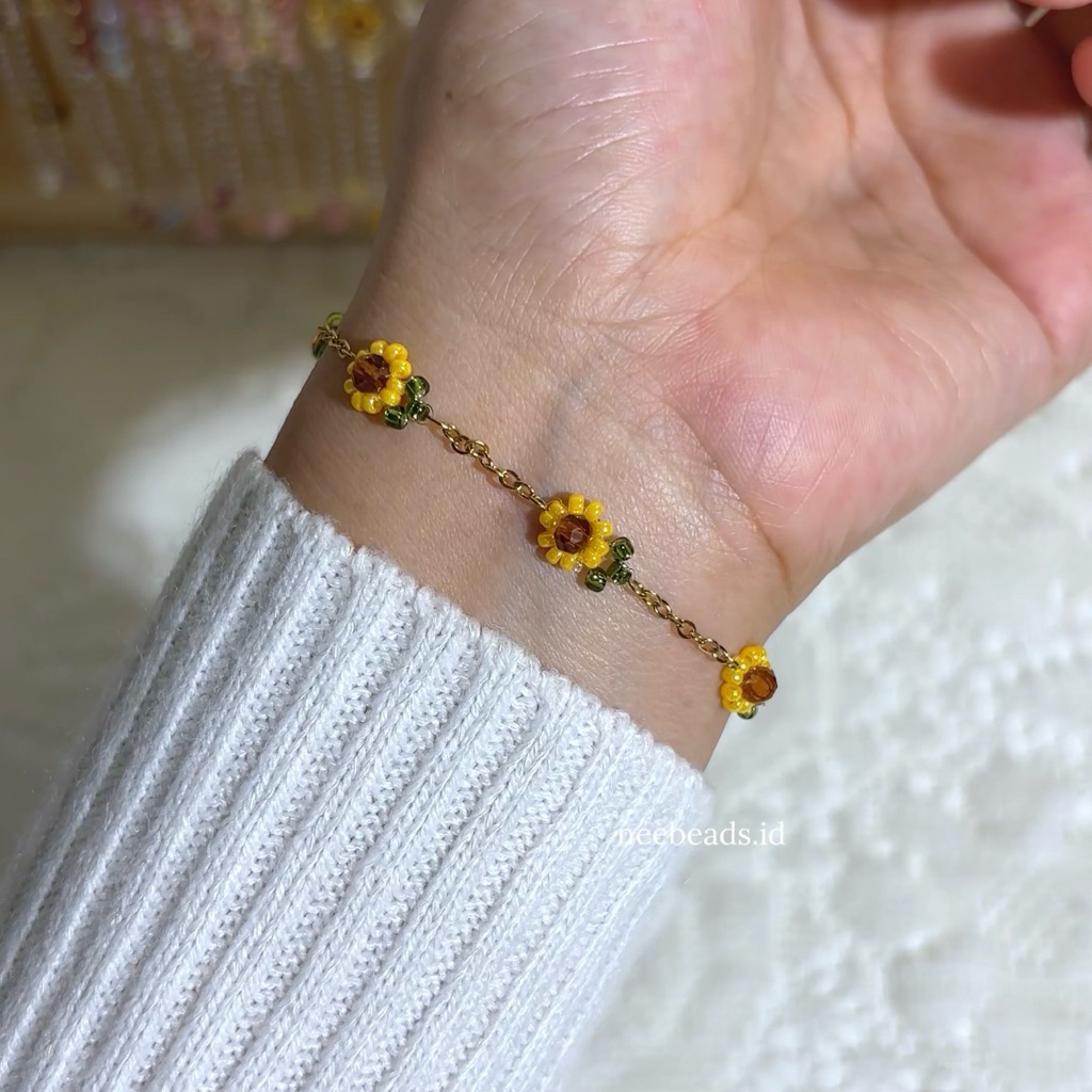 Sunflowers bracelets | Gelang manik bunga matahari Premium Anti Karat stainless steel