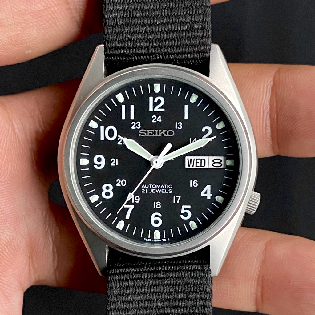 Rare Seiko 5 SNX427 Black Military Dial 7S26-00D0