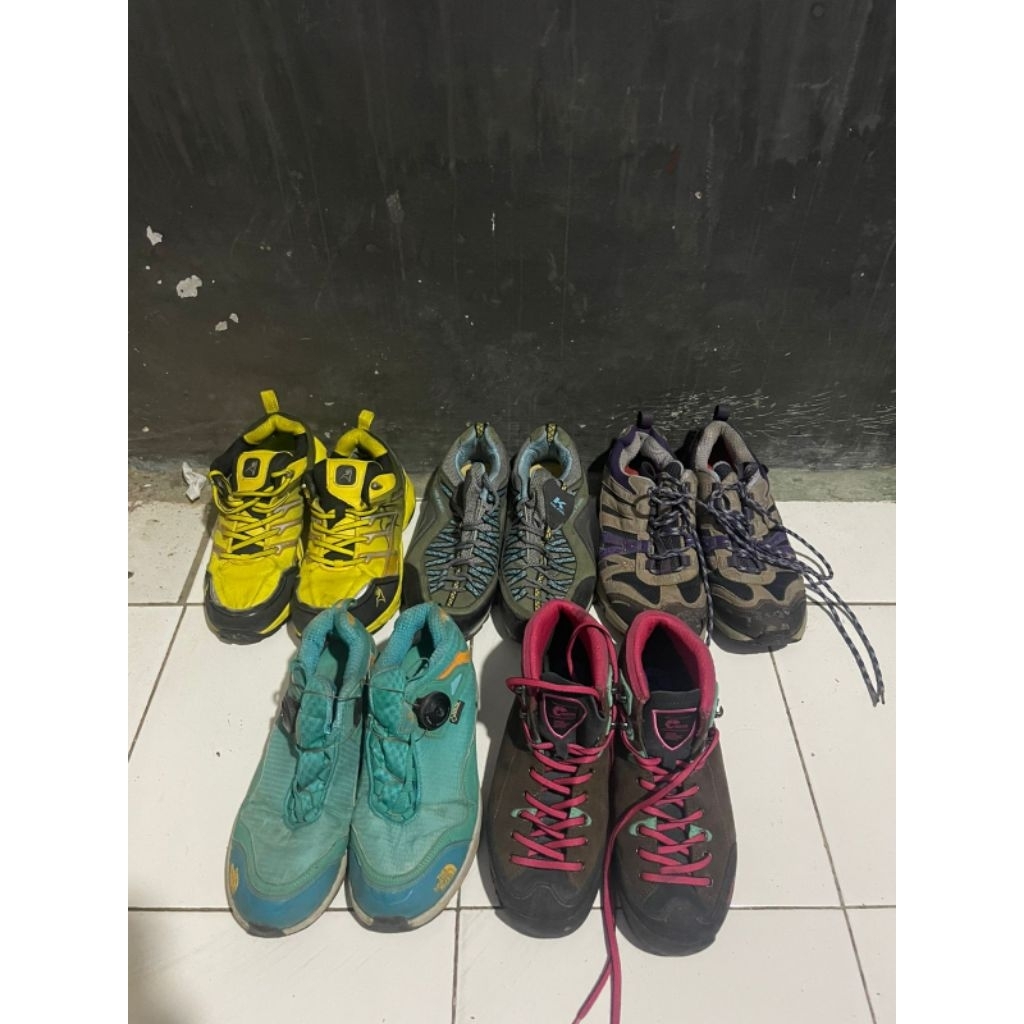 Sepatu Gunung Second Original Minus + Admin Shopee