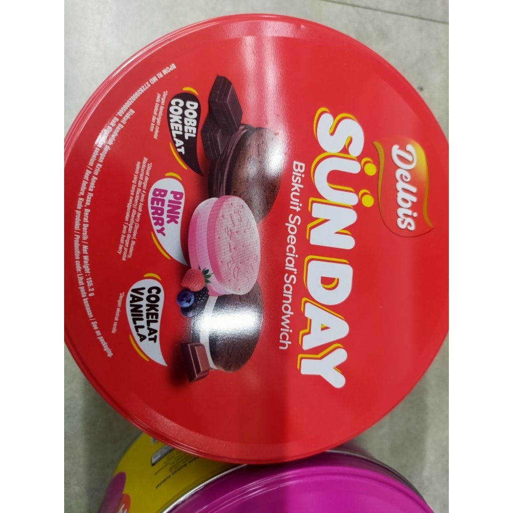 biskuit kaleng kecil delbis assorted