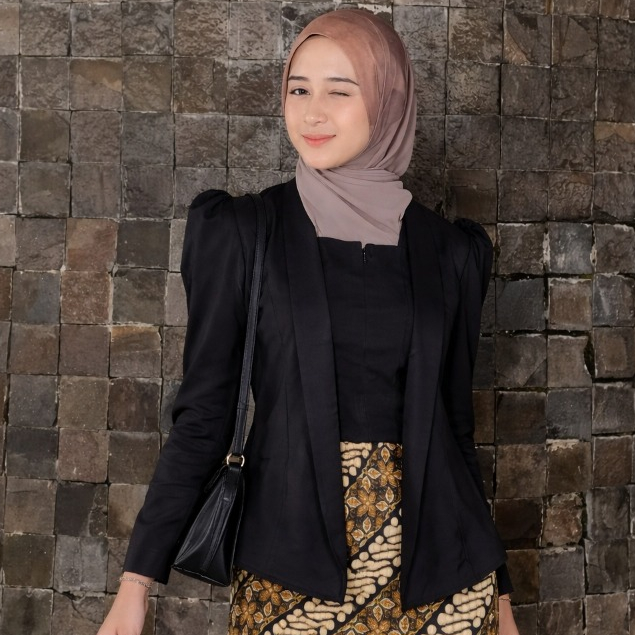 KEBAYA MODERN KUTU BARU / PAKAIAN BAJU ADAT TRADISIONAL / KEBAYA POLOS KUTU BARU