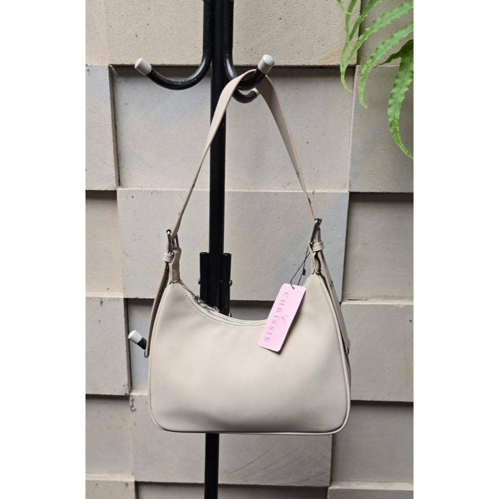 PAYLESS ORIGINAL. CHRISSIE. JULIE BAGUETTE - TAUPE. TAS WANITA. NEW WITH TAG