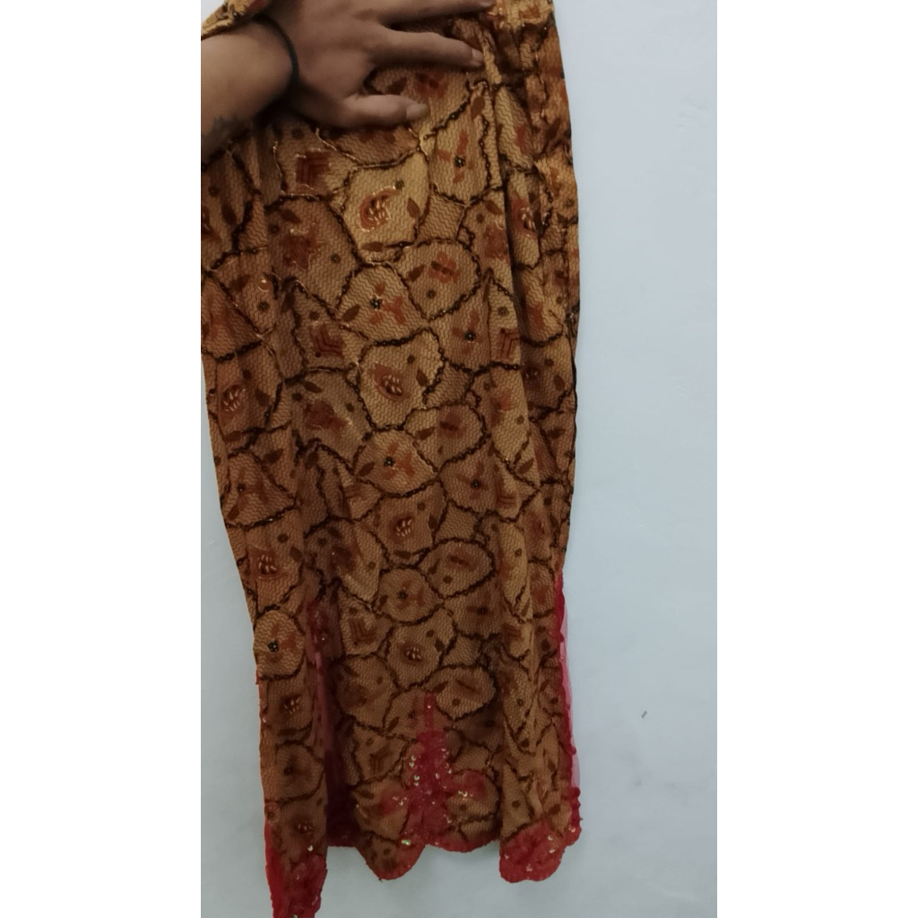 rok batik prada