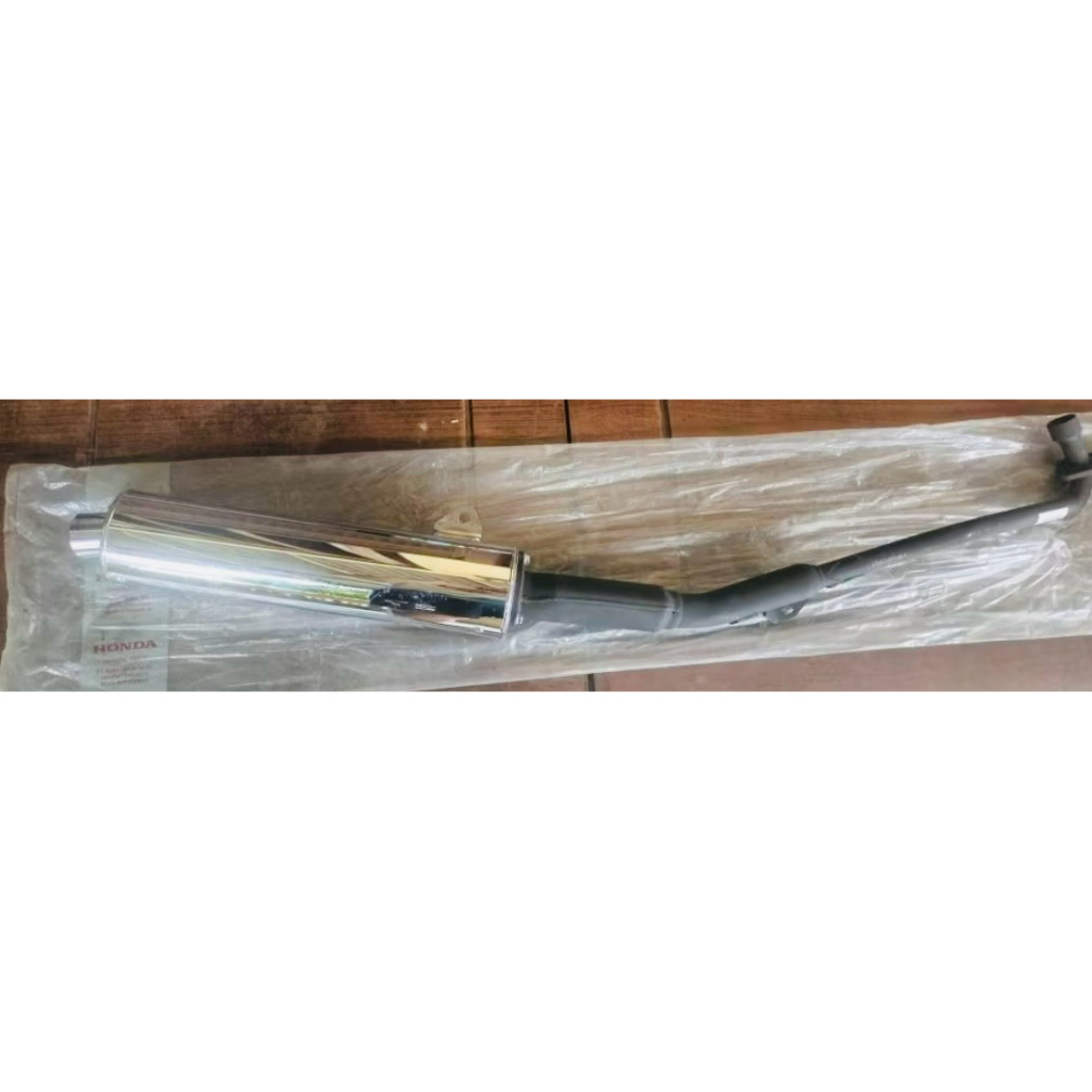 MUFFLER EXHAUST KNALPOT SUPRA X 125 BATMAN ORIGINAL AHM 18300 KVL N00 KNALPOT SUPRA X 125 LAMA DOUBL