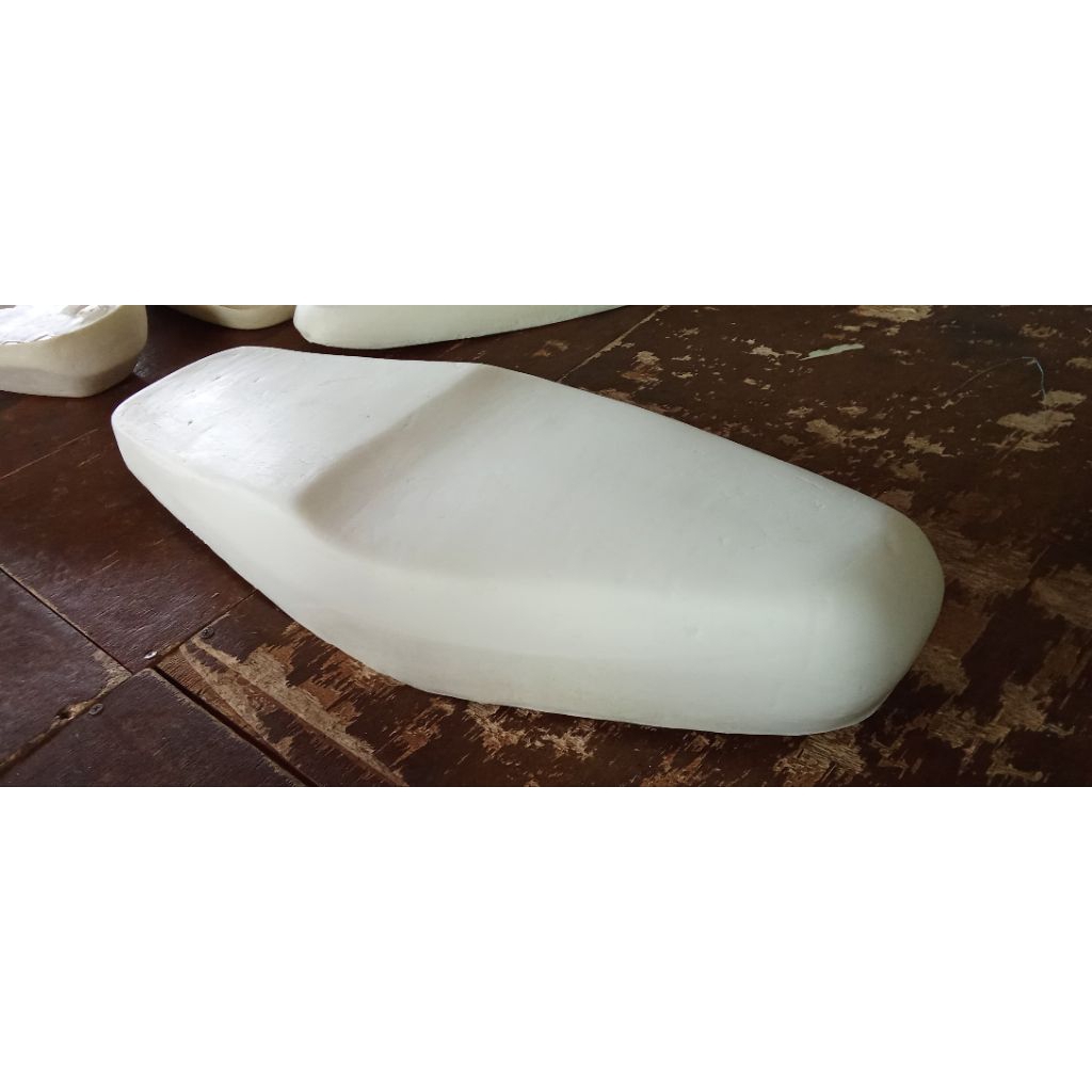 Busa jok motor Supra X lama / Supra fit lama / Supra bapak  / Supra old.