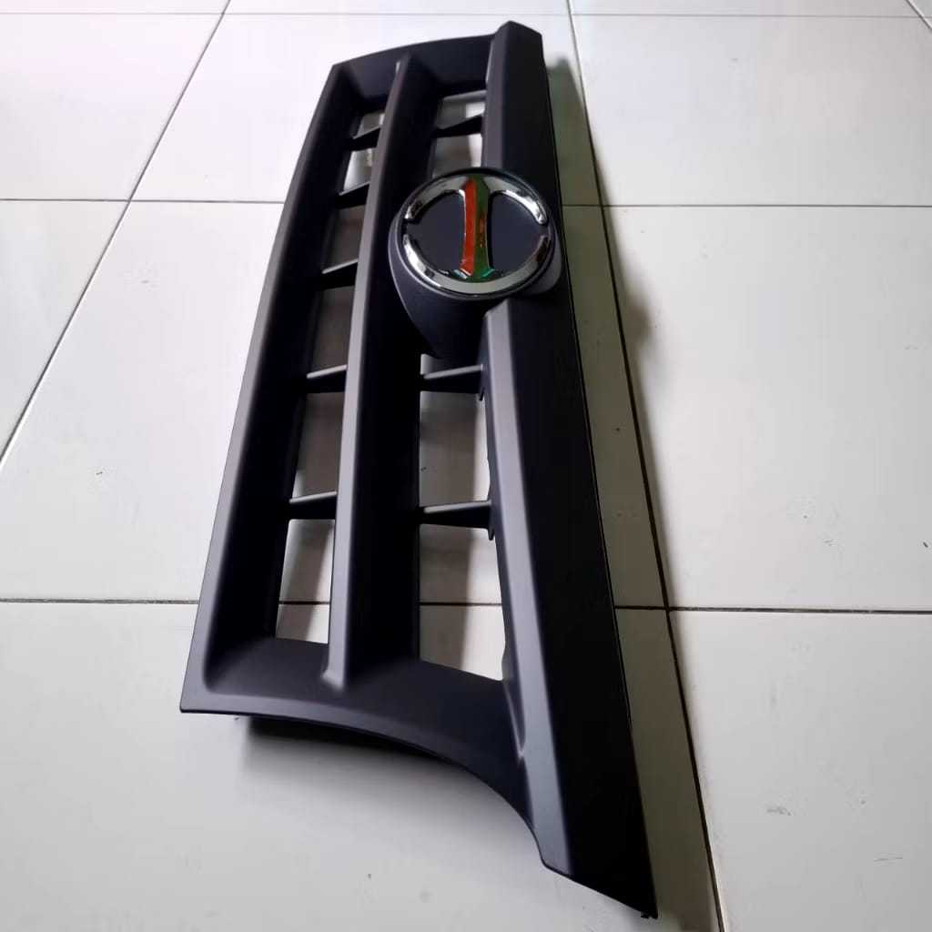 Grill Hino Dutro Set Logo
