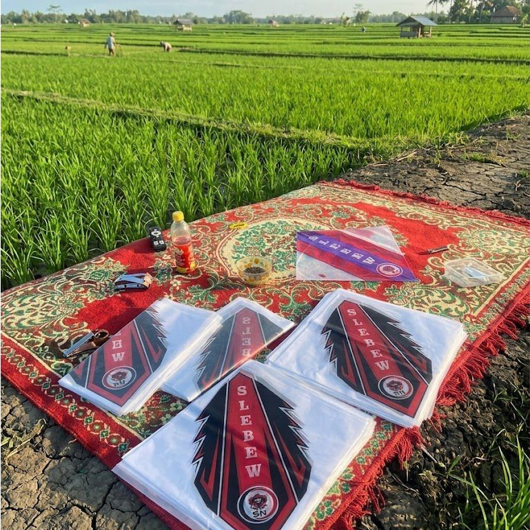 Kertas Layang-Layang Sukhoi Sablon 2 Warna Hanya Kertas Minyak Layangan Sukoi