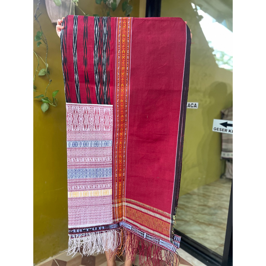 ULOS RAGI HIDUP/PUCA