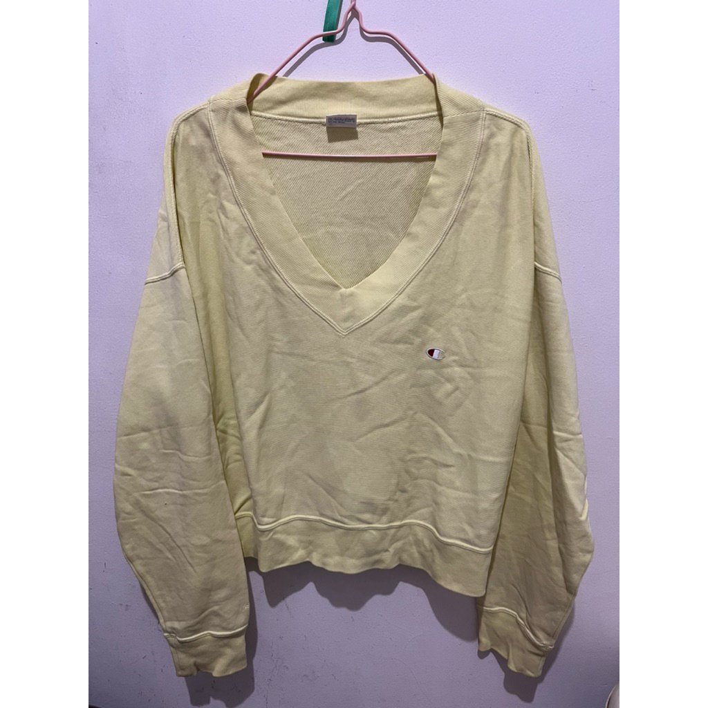 Preloved Sweater Kuning Champion