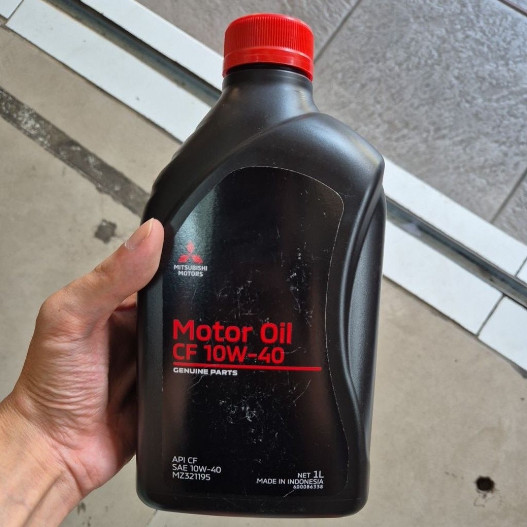 Oli Mobil Mitsubishi CF Synthetic 10W-40 1L Original