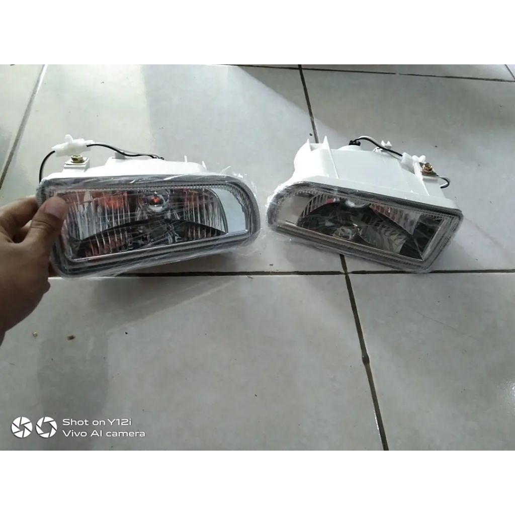 Foglamp Lampu Kabut Toyota Kijang Kapsul Unser LGX Krista 2000 2001 2002 set
