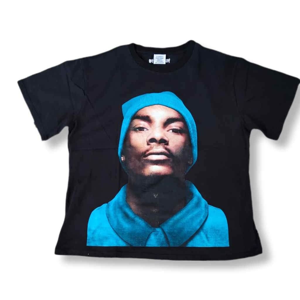 VETEMENTS - SNOOP DOGG BIG PRINT BLACK T-SHIRT | KAOS | MNZA