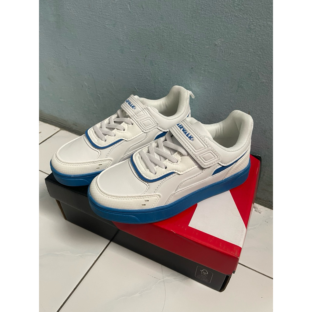 Sepatu AIRWALK DIABLO JR WHITE BLUE Sepatu Sekolah Anak SALE Diskon Sport Station