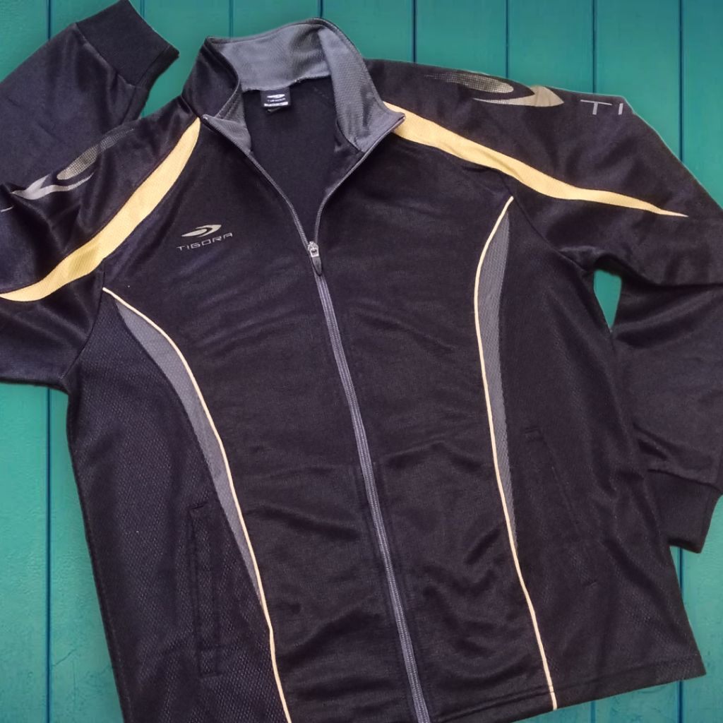 Tracktop Brand Tigora Big Logo Original
