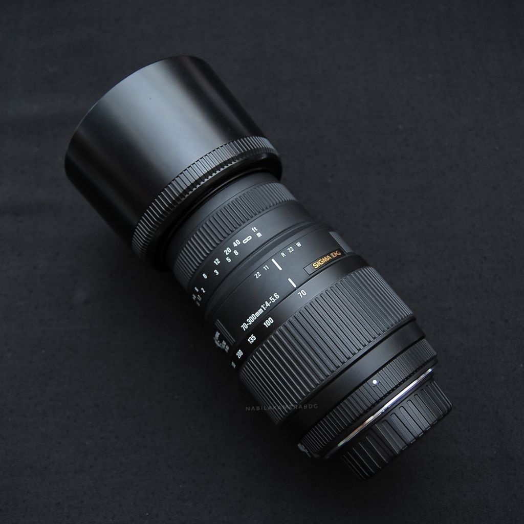 LENSA TELE SIGMA 70-300MM F4 - 5.6 SIGMA 70-300MM CANON DAN NIKON