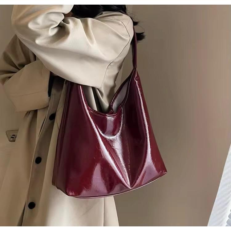 Totebag Wanita Kuliah Premium Kulit PU Mengkilap Special Luthien