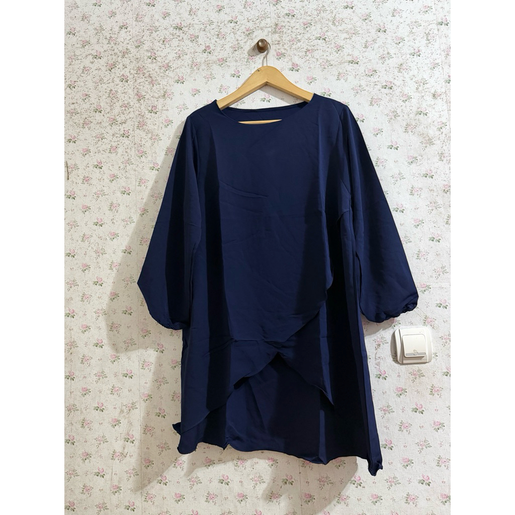 TUNIK YORIS