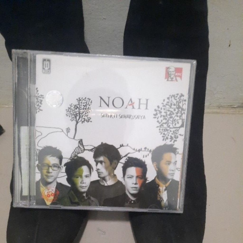 Album cd musik Noah...