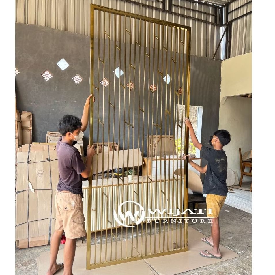penyekat ruangan Partisi Stainless Gold Pembatas Ruangan sketsel Mewah