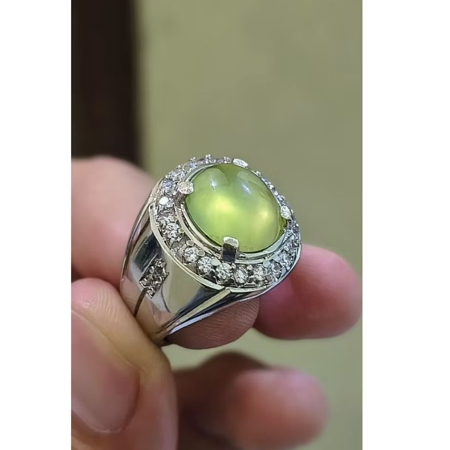 Idocrase Sungai Dareh Neon Green