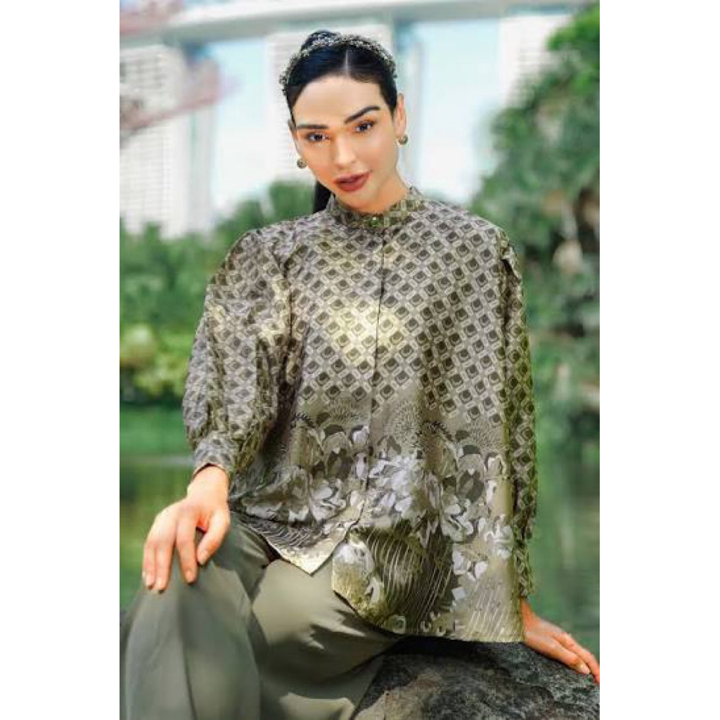 PL Aquila pleated sleeve benang jarum size S