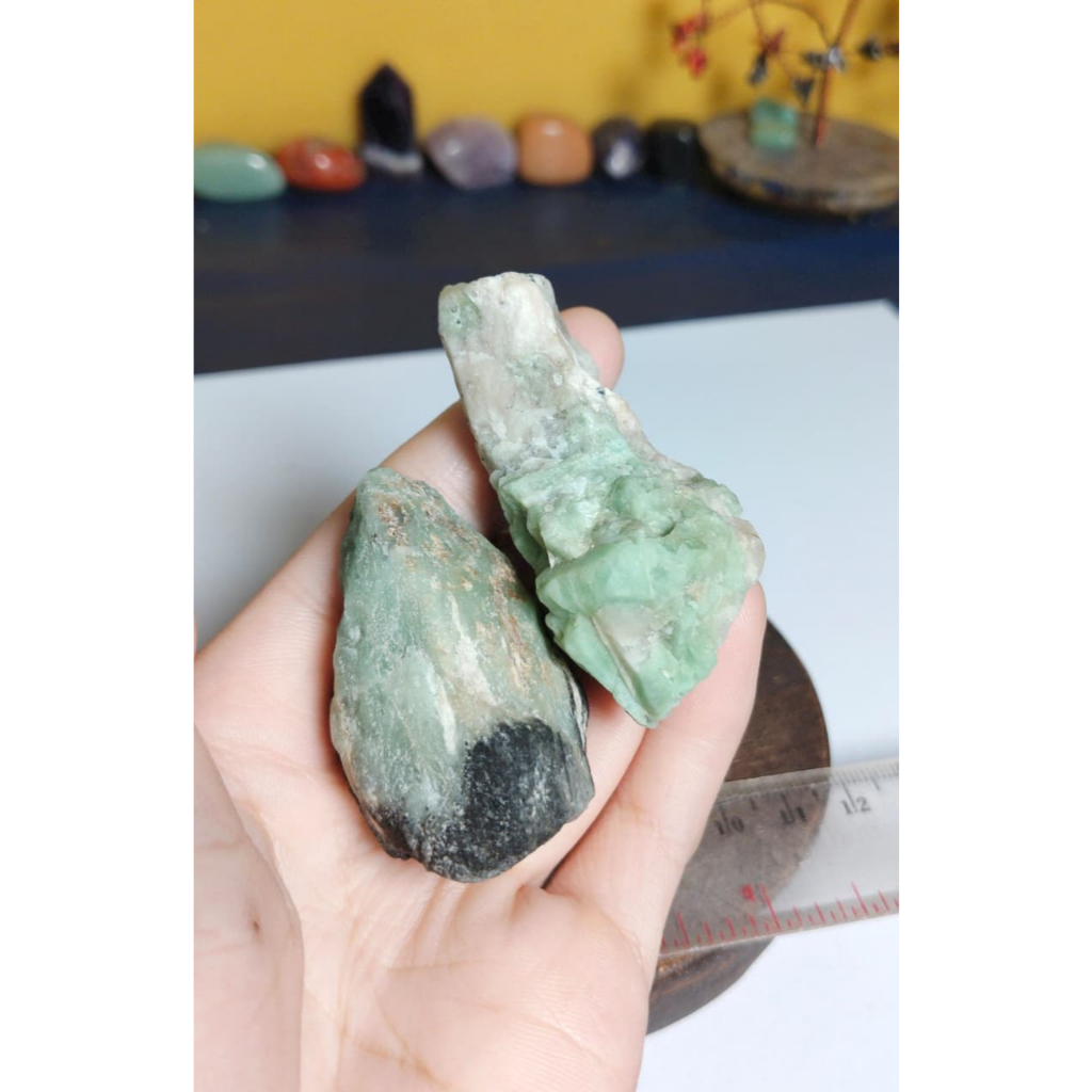 Batu Natural Emerald Rough (9)