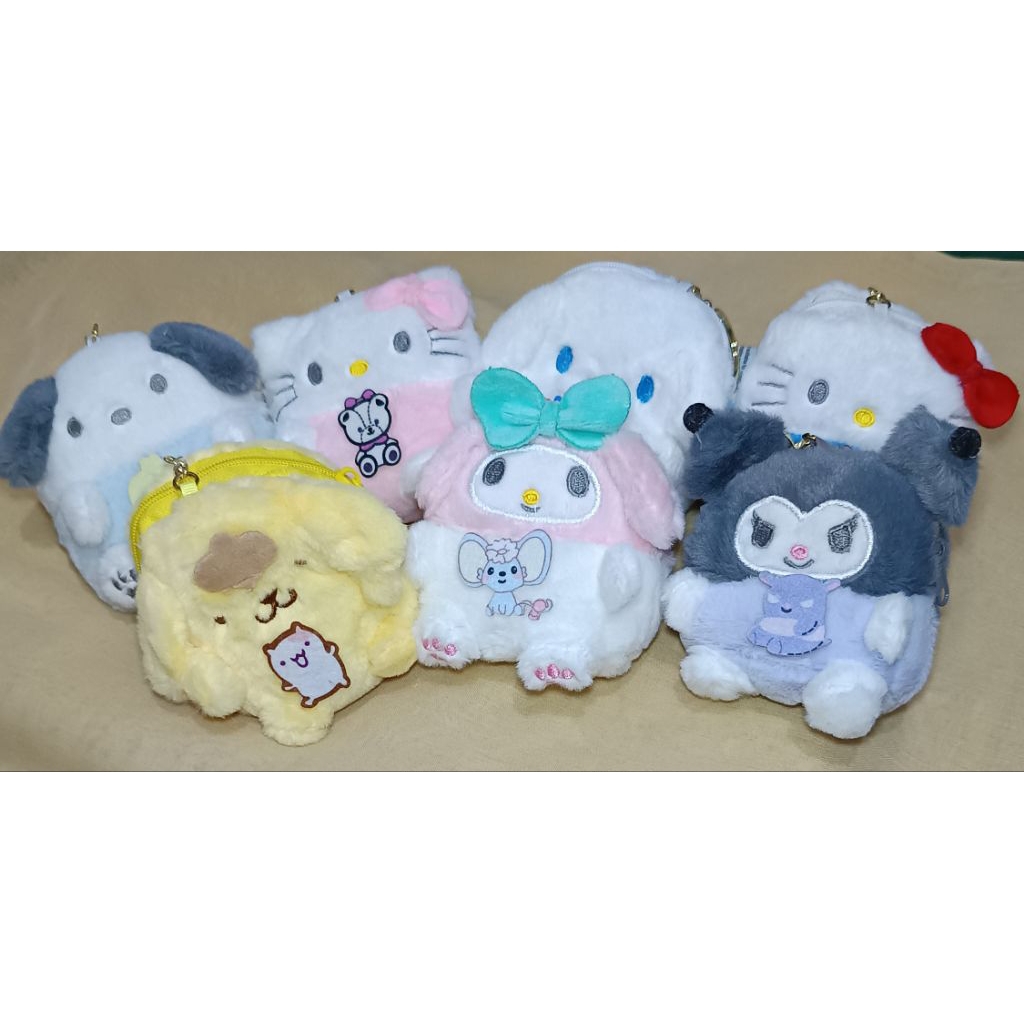 Gantungan Kunci Dompet Koin Bulu Lembut Mini Karakter Sanrio