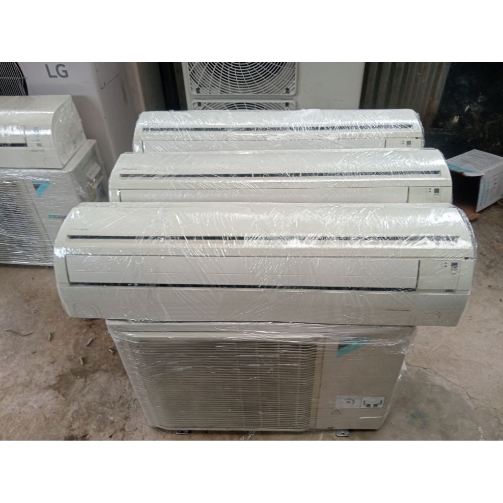 Ac Split 2 pk Daikin R410 (berikut pasang)