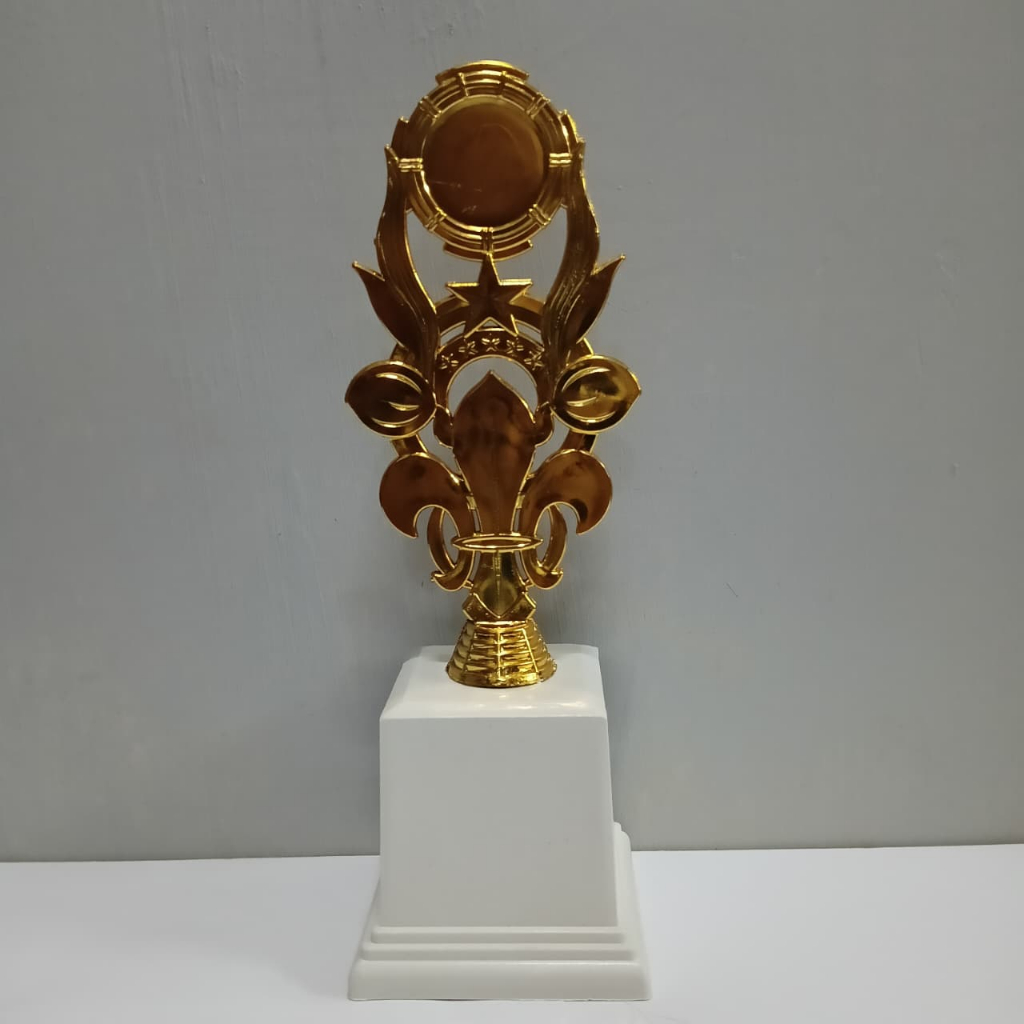 PIALA SATUAN MURAH LOMBA PRAMUKA/JAMBORE TINGGI 30 CM TATAKAN PUTIH